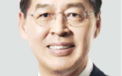 신학철 LG화학 부회장, 韓 기업인 첫 WEF 의장